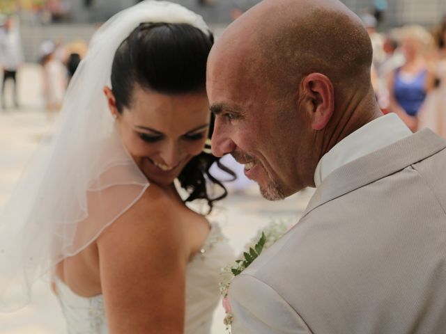 Le mariage de Cédric et Véronique à Berre-l&apos;Étang, Bouches-du-Rhône 14