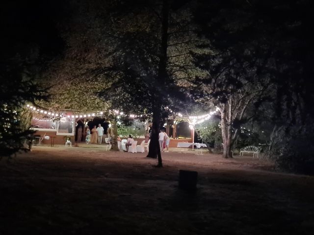 Le mariage de Axel et Robyn  à Saint-Puy, Gers 5