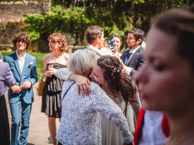 Le mariage de Kinda et Clémence à Givry, Saône et Loire 39