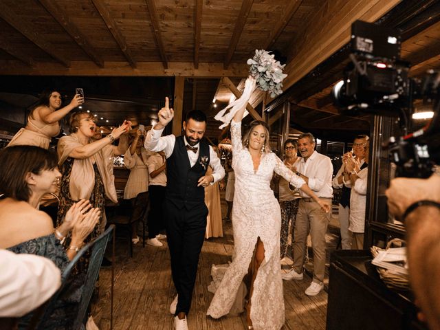 Le mariage de Michael et Virginie à Richerenches, Vaucluse 37