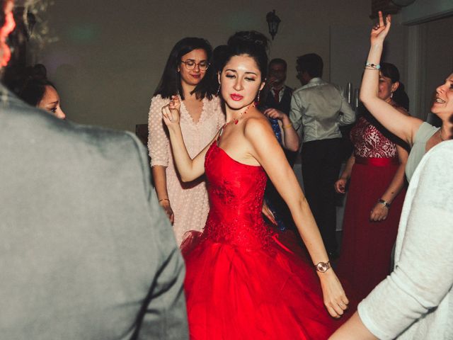 Le mariage de Arnaud et Sophie à Toulouse, Haute-Garonne 66