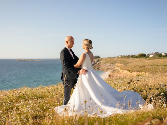 Le mariage de Matthieu et Anaïs à Plouarzel, Finistère 13