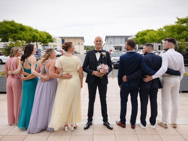 Le mariage de Matthieu et Anaïs à Plouarzel, Finistère 17