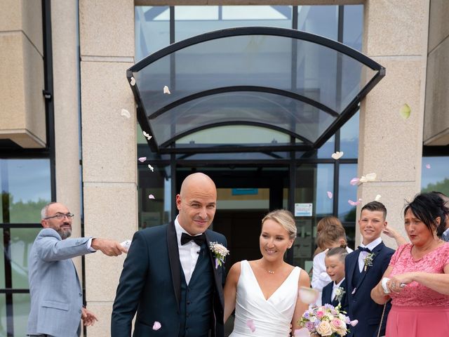 Le mariage de Matthieu et Anaïs à Plouarzel, Finistère 19