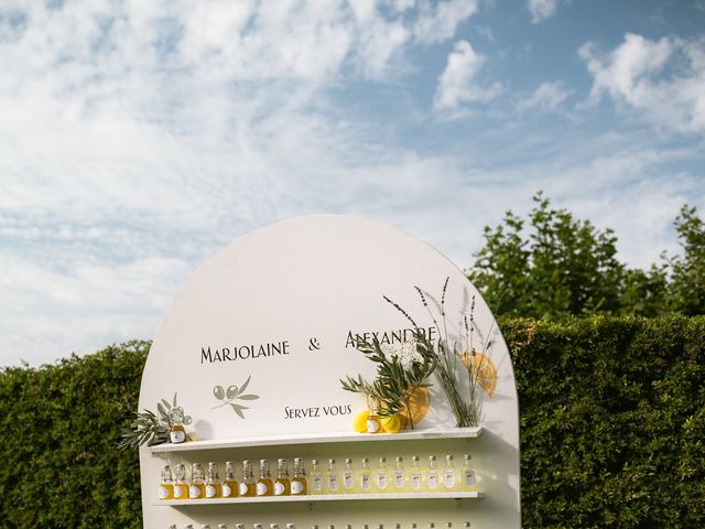 Le mariage de Alexandre et Marjolaine à Saignon, Vaucluse 18