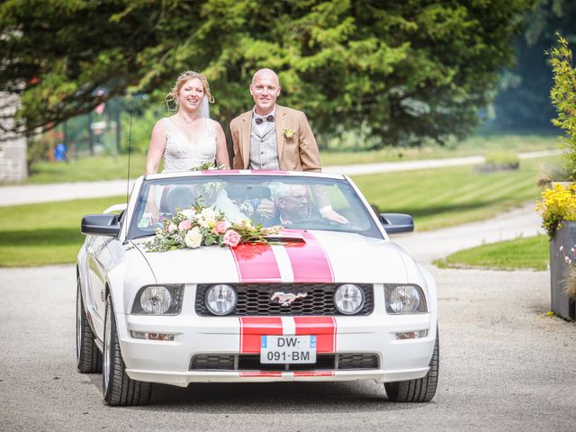 Le mariage de Jean et Joanna à Bricquebec, Manche 17