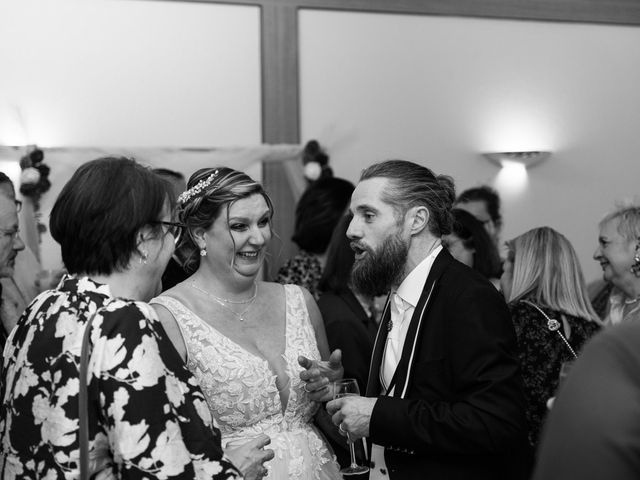 Le mariage de Sabrina et Dimitri à Provin, Nord 44