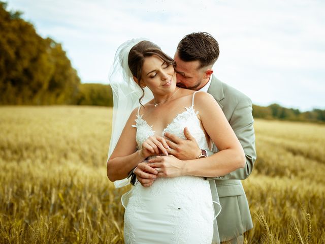 Le mariage de Jason et Stessy à Lyon, Rhône 32