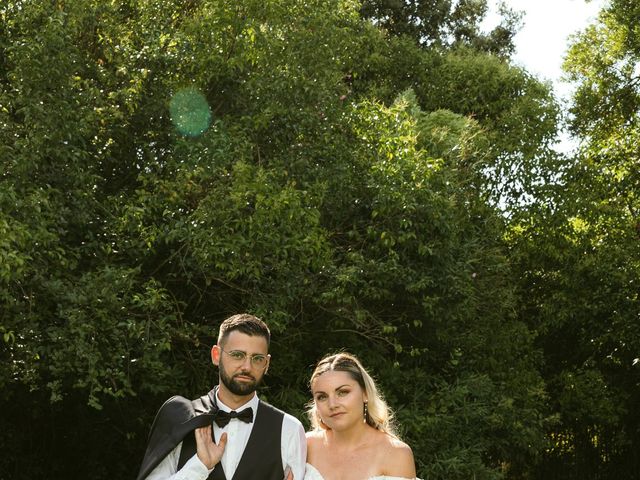 Le mariage de Valentin et Marion à Bellegarde, Gard 43
