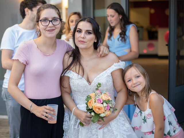 Le mariage de Ludovic et Gladys à Rochefort, Charente Maritime 44