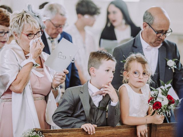 Le mariage de Mickael et Emilie à Guignicourt, Aisne 43