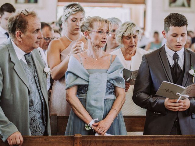 Le mariage de Mickael et Emilie à Guignicourt, Aisne 44