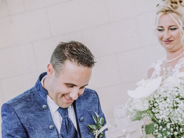 Le mariage de Mickael et Emilie à Guignicourt, Aisne 75