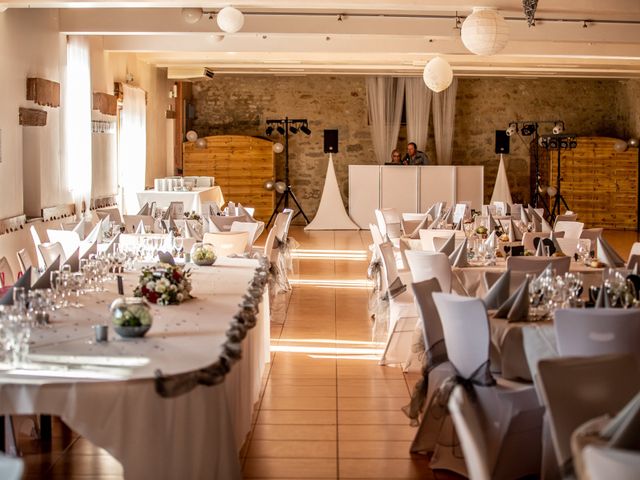 Le mariage de Mickael et Emilie à Guignicourt, Aisne 96