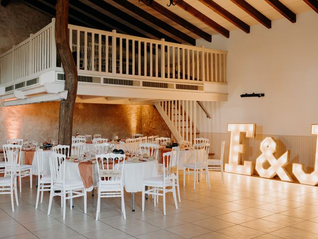 Le mariage de Émeline  et Jérémie  à Marennes, Charente Maritime 37