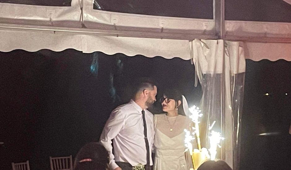Le mariage de Pierre  et Laura  à Asques, Gironde