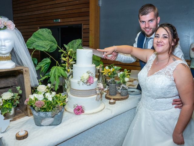 Le mariage de Benjamin et Ana à Mehun-sur-Yèvre, Cher 22