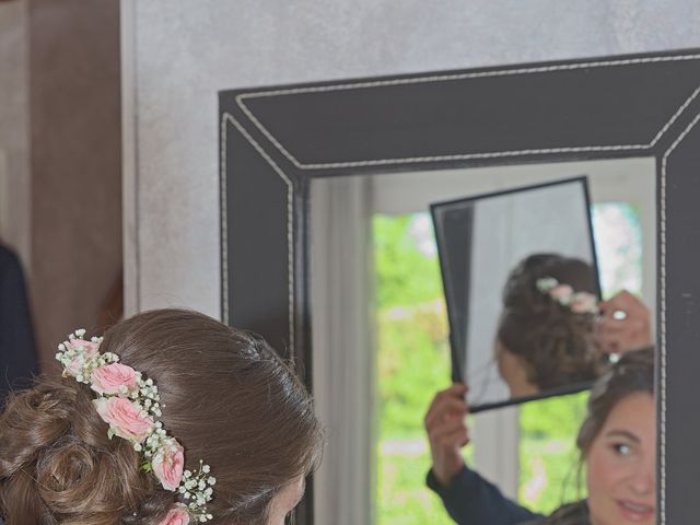 Le mariage de Julien et Charlène à Saint-Didier-sur-Rochefort, Loire 5