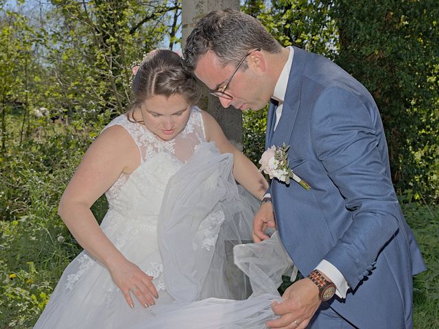 Le mariage de Julien et Charlène à Saint-Didier-sur-Rochefort, Loire 19