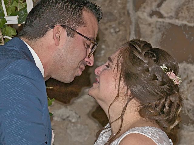 Le mariage de Julien et Charlène à Saint-Didier-sur-Rochefort, Loire 29