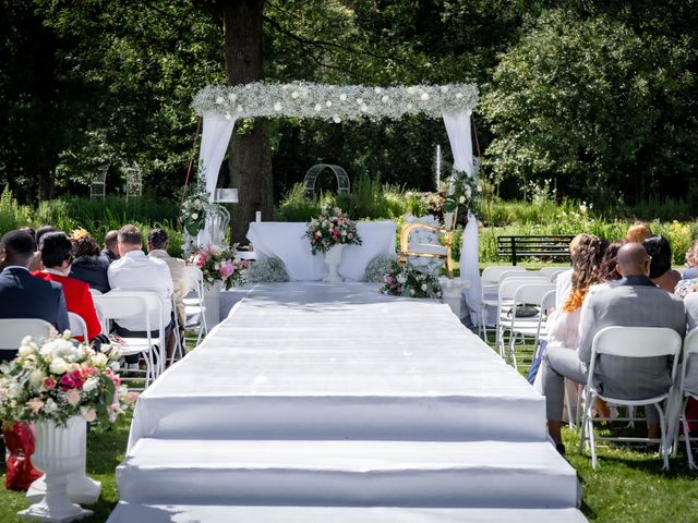 Le mariage de Dominique et Christ à Fresneaux-Montchevreuil, Oise 1