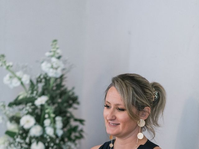 Le mariage de Julien et Laure à Morancé, Rhône 38