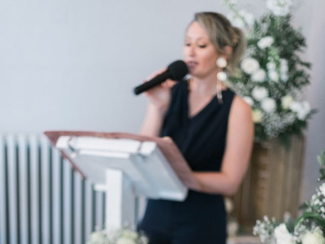 Le mariage de Julien et Laure à Morancé, Rhône 43
