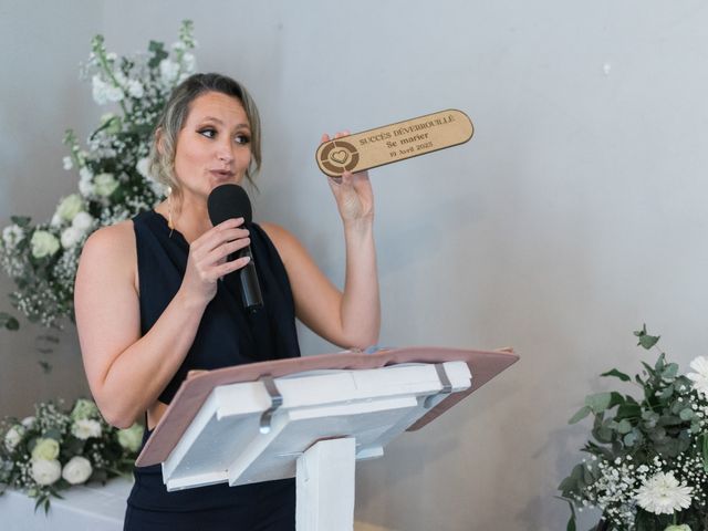 Le mariage de Julien et Laure à Morancé, Rhône 48