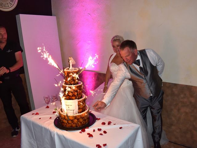 Le mariage de Jean-François et Sandrine à Busset, Allier 21