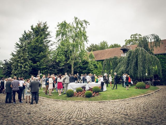 Le mariage de Thibaut et Aurélie à Artres, Nord 54