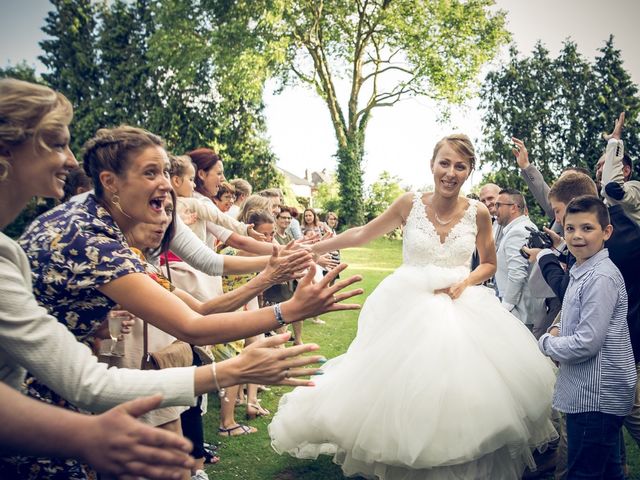 Le mariage de Thibaut et Aurélie à Artres, Nord 69