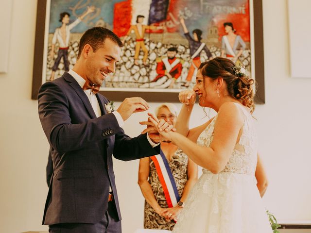 Le mariage de Guillaume et Amandine à Grans, Bouches-du-Rhône 9