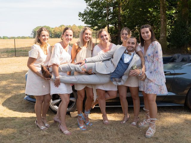 Le mariage de Nicolas et Marina à Monterblanc, Morbihan 23