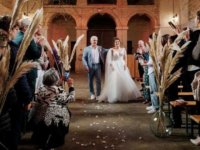 Le mariage de Lukas et Lucie à Salins-les-Bains, Jura 16