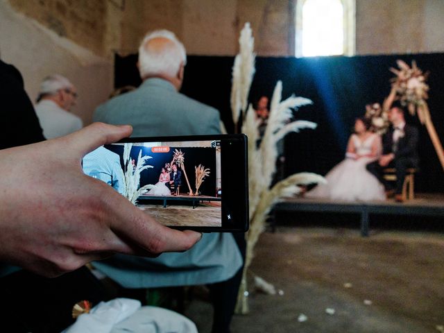 Le mariage de Lukas et Lucie à Salins-les-Bains, Jura 18