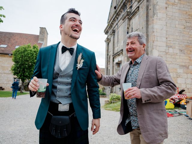 Le mariage de Lukas et Lucie à Salins-les-Bains, Jura 42