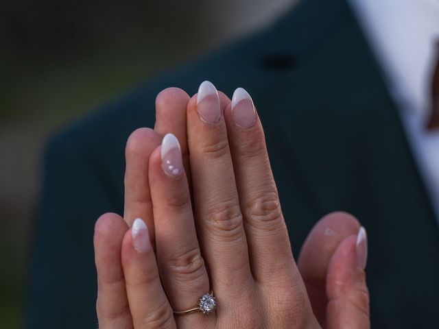 Le mariage de Mathias et Hannah à Puydaniel, Haute-Garonne 15