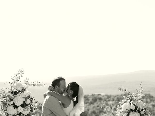 Le mariage de Etienne et Amandine à Oppedette, Alpes-de-Haute-Provence 24