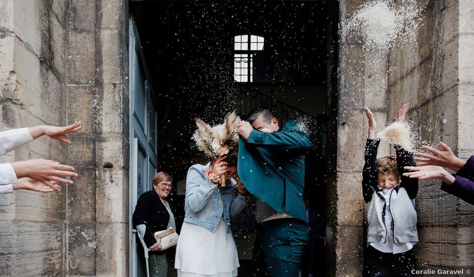 Le mariage de Lukas et Lucie à Salins-les-Bains, Jura