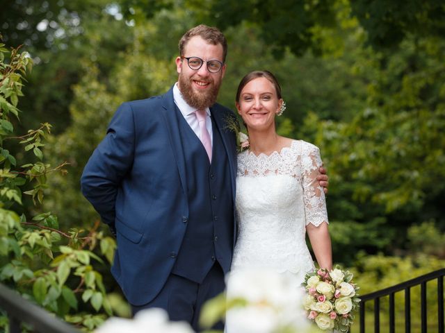 Le mariage de Jean Gabriel et Justine à Vivières, Aisne 11