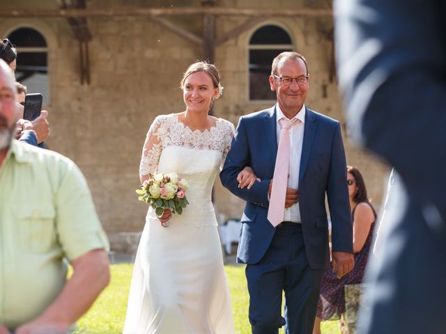 Le mariage de Jean Gabriel et Justine à Vivières, Aisne 16