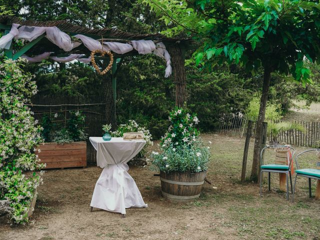 Le mariage de Renaud et Mélodie à Nîmes, Gard 9