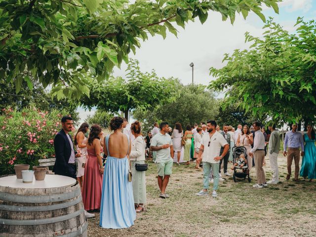 Le mariage de Renaud et Mélodie à Nîmes, Gard 12