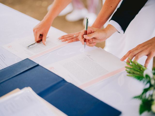 Le mariage de Alex et Pauline à Nîmes, Gard 5
