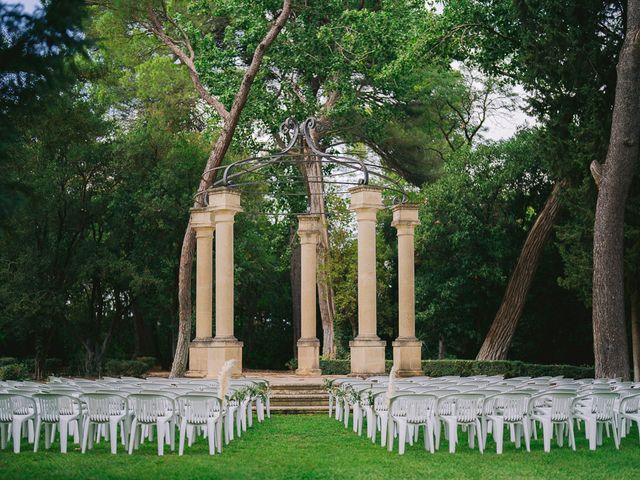 Le mariage de Alex et Pauline à Nîmes, Gard 13