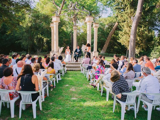 Le mariage de Alex et Pauline à Nîmes, Gard 29
