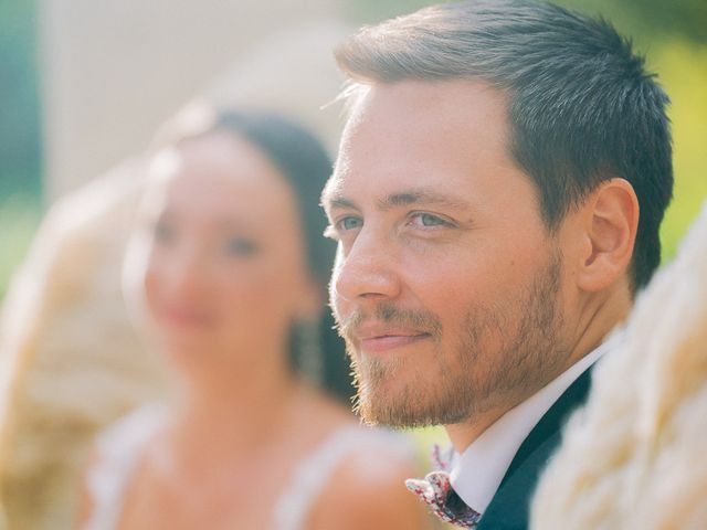 Le mariage de Alex et Pauline à Nîmes, Gard 30
