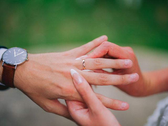 Le mariage de Alex et Pauline à Nîmes, Gard 37