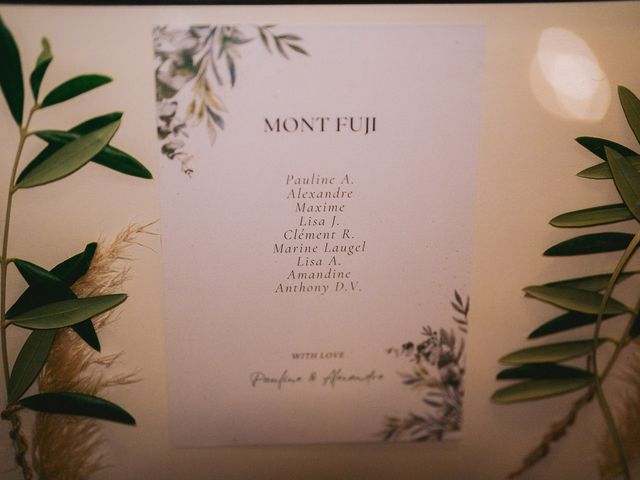Le mariage de Alex et Pauline à Nîmes, Gard 71