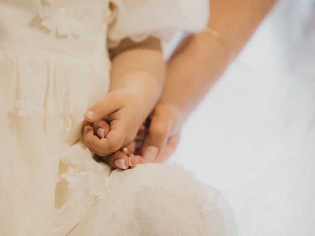 Le mariage de Fisnik et Élise à Présilly, Haute-Savoie 17